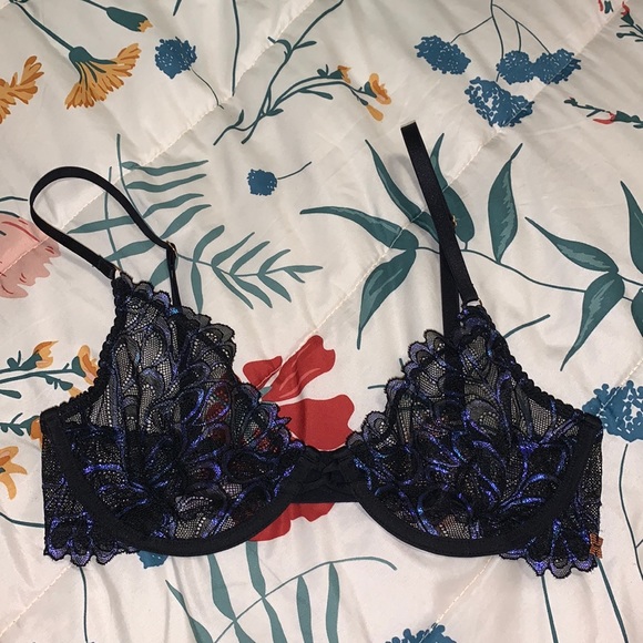 Savage X Fenty iridescent unlined lace Demi bra - Picture 3 of 3